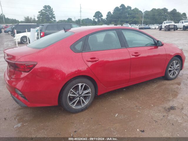 3KPF24AD0NE442112 KIA Forte Lxs