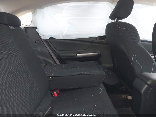 Subaru Impreza 2.0i 2016 JF1GPAA64G8239670 Image 8