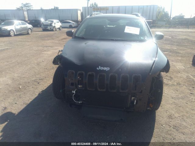 1C4PJMAB3GW142353 Jeep Cherokee Sport