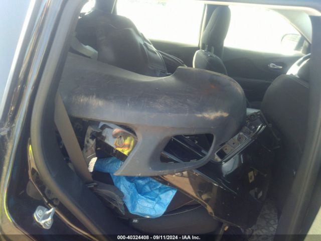 1C4PJMAB3GW142353 Jeep Cherokee Sport