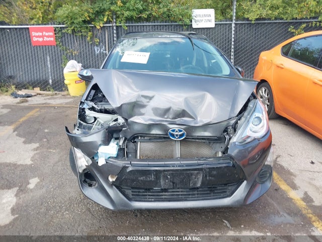JTDKDTB30F1092526 Toyota Prius C Two