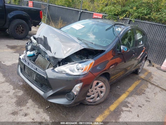 JTDKDTB30F1092526 Toyota Prius C Two