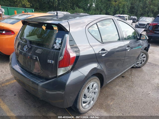 JTDKDTB30F1092526 Toyota Prius C Two