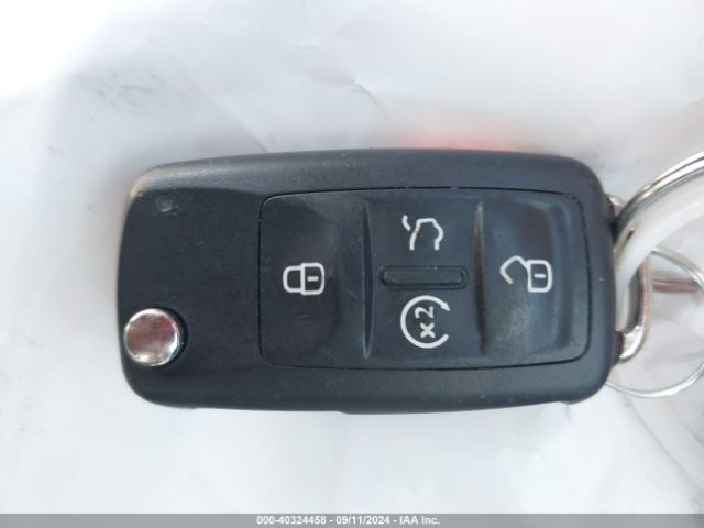 1VWSA7A39NC003277 Volkswagen Passat 2.0t Se