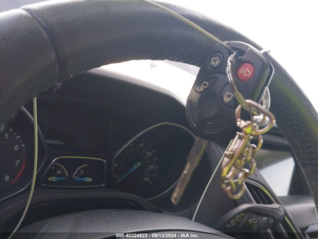 1FADP3M24HL314082 Ford FOCUS SEL