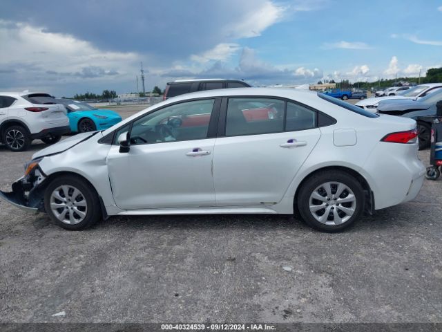 5YFB4MDE3PP058081 Toyota COROLLA LE