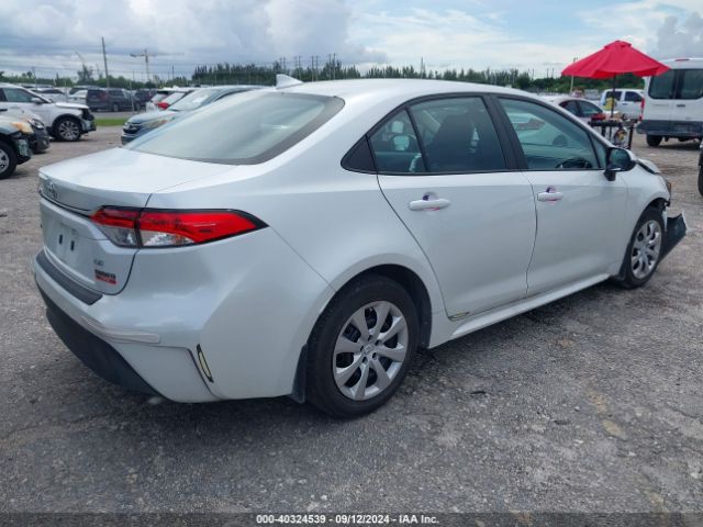 5YFB4MDE3PP058081 Toyota COROLLA LE