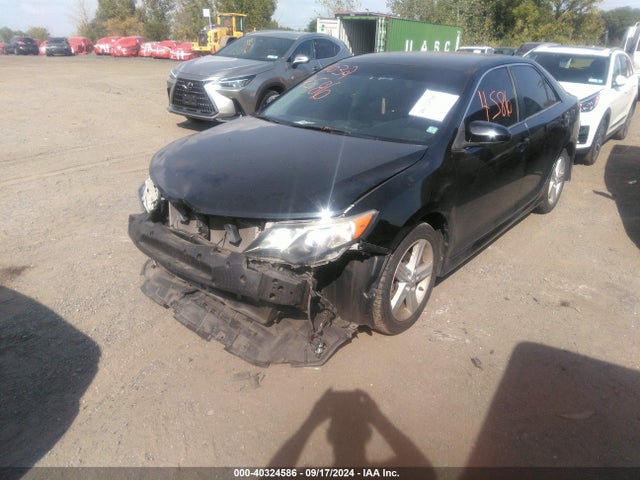 Toyota CAMRY SE 2014 4T1BF1FK8EU382361 Image 2