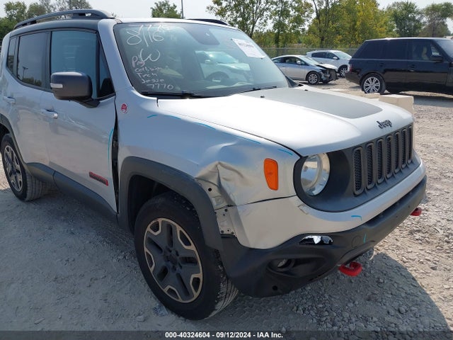 ZACCJBCT8FPC16385 Jeep Renegade Trailhawk