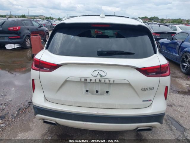 3PCAJ5M17LF110227 Infiniti Qx50 Essential