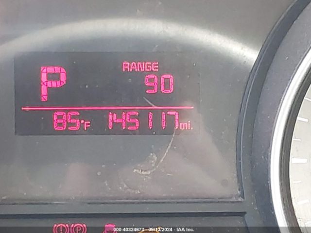 KNDMB5C16F6060934 KIA SEDONA LX