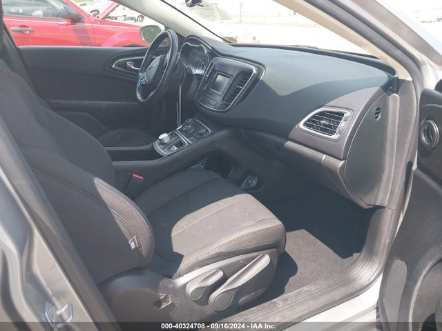 1C3CCCAB1FN665818 Chrysler 200 Limited
