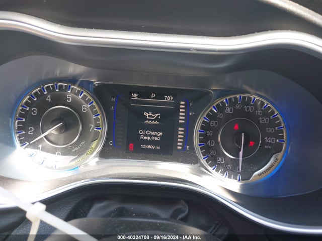 1C3CCCAB1FN665818 Chrysler 200 Limited