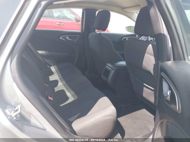 1C3CCCAB1FN665818 Chrysler 200 Limited