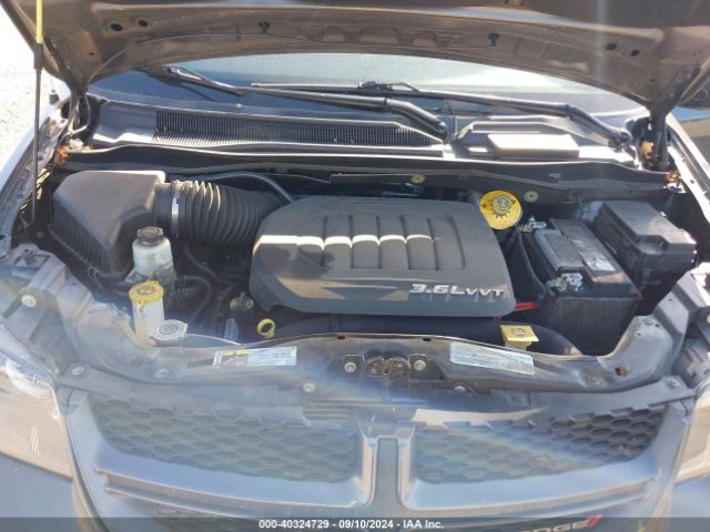 2C4RDGEG1JR323796 Dodge Grand Caravan Gt