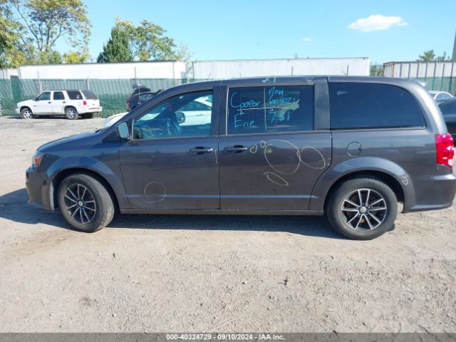 2C4RDGEG1JR323796 Dodge Grand Caravan Gt