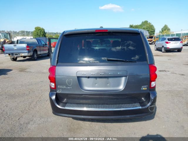 2C4RDGEG1JR323796 Dodge Grand Caravan Gt