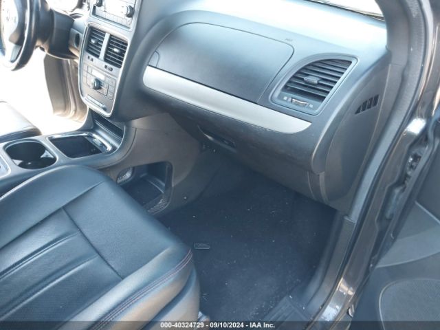 2C4RDGEG1JR323796 Dodge Grand Caravan Gt