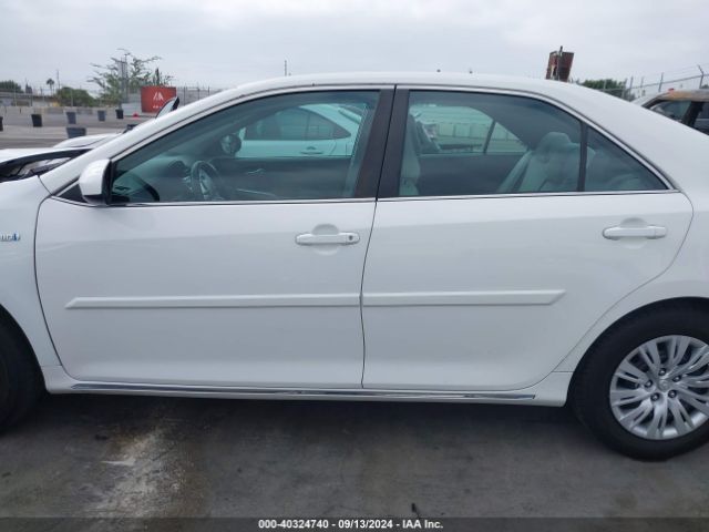 4T1BD1FK1EU099581 Toyota Camry Hybrid Le