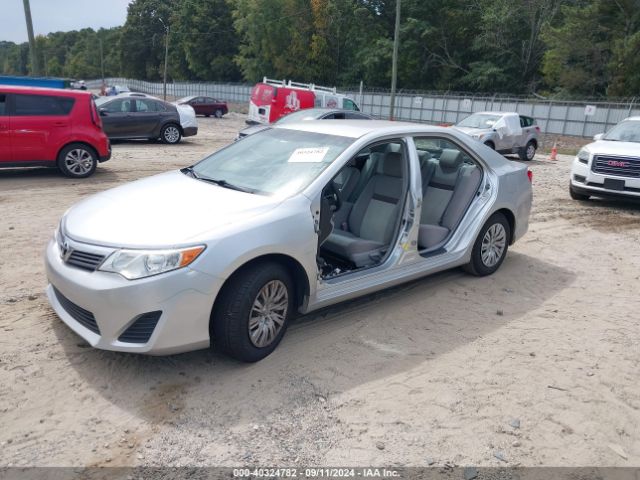 4T1BF1FKXEU858352 Toyota CAMRY L