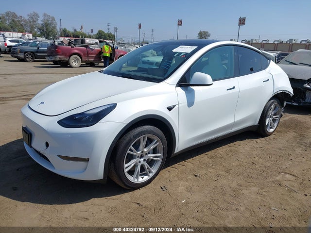 2023 TESLA MODEL Y 7SAYGAEE0PF794358 Photo 1