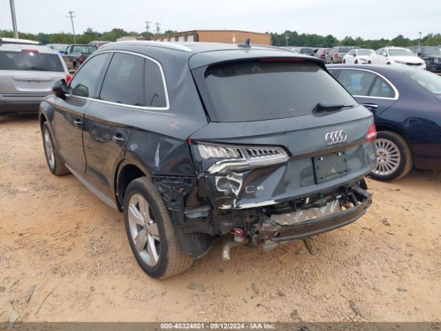 WA1BNAFY9J2220069 Audi Q5 2.0t Premium/2.0t Tech Premium