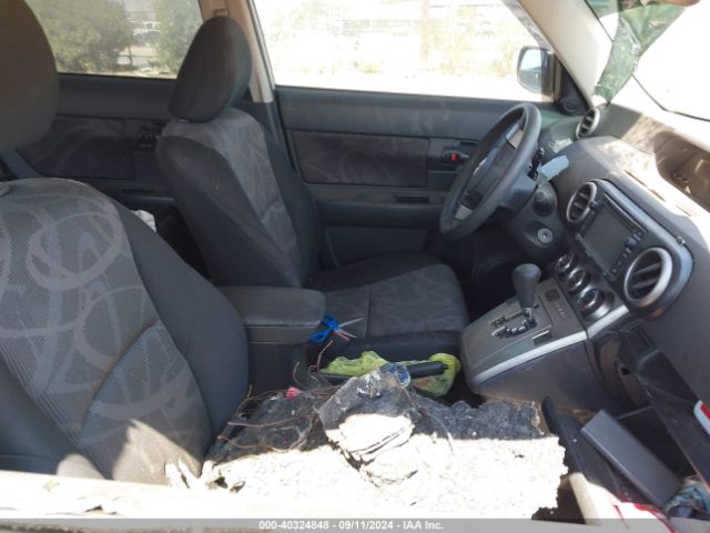 JTLZE4FE5EJ064950 Scion XB