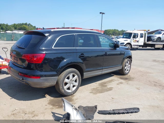 Audi Q7 3.0t Premium 2014 WA1LGAFE2ED004319 Image 4