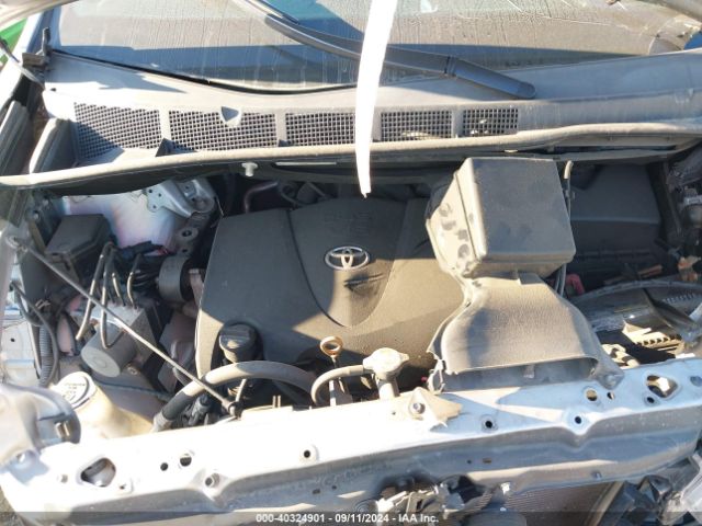 5TDDZ3DC8LS240749 Toyota SIENNA XLE