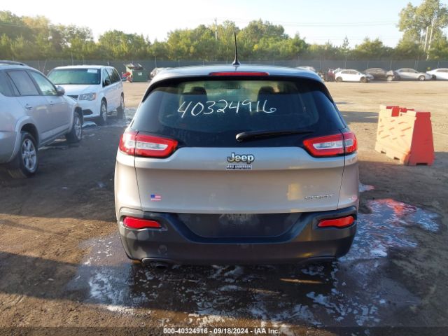 1C4PJLAB8EW104270 Jeep Cherokee Sport