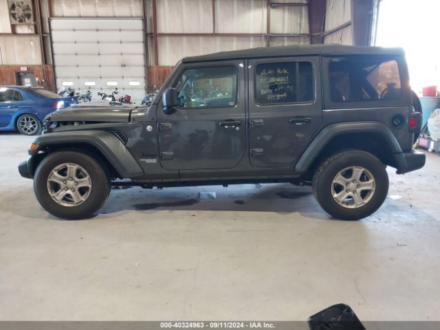 1C4HJXDN3MW762420 Jeep Wrangler Unlimited Sport S 4x4
