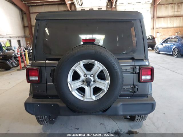 1C4HJXDN3MW762420 Jeep Wrangler Unlimited Sport S 4x4