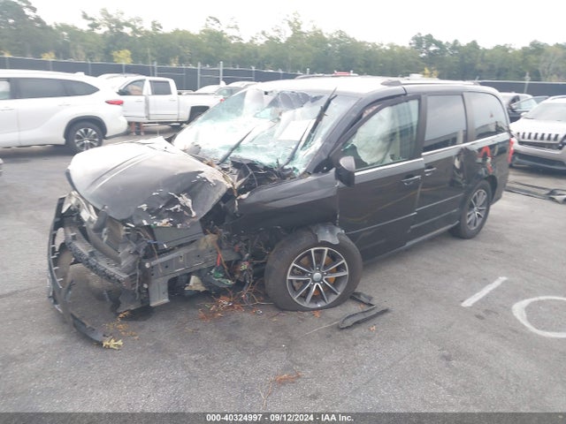Dodge Grand Caravan Sxt 2017 2C4RDGCG3HR716891 Image 2