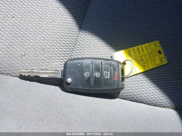 3KPFK4A79HE125993 KIA FORTE LX