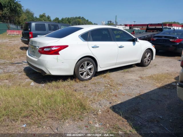 1N4AL3AP1HN351612 Nissan Altima 2.5 S