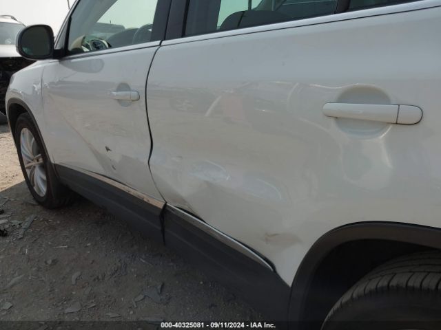 WVGAV7AX5FW507715 Volkswagen TIGUAN SE