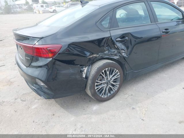 3KPF54AD2PE586514 KIA Forte Gt-line