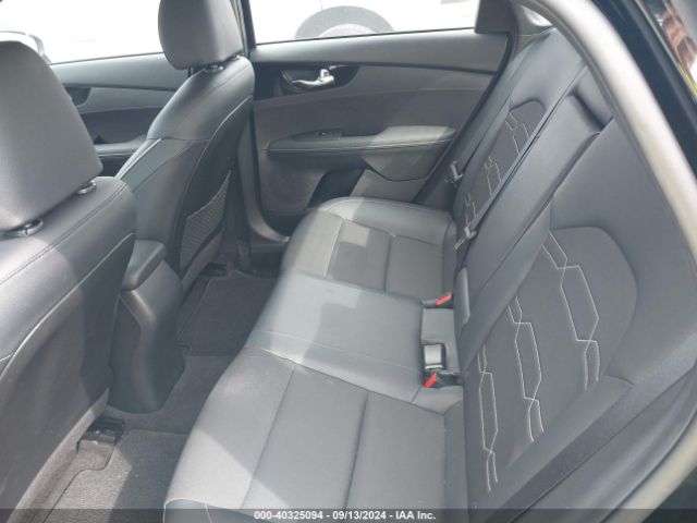3KPF54AD2PE586514 KIA Forte Gt-line