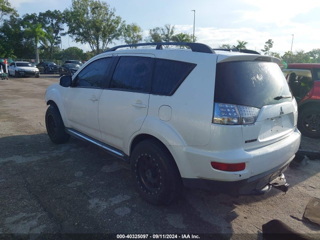 2012 MITSUBISHI OUTLANDER JA4JT3AW4CU015625 Photo 2