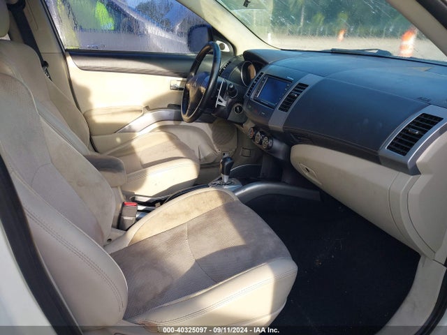 2012 MITSUBISHI OUTLANDER JA4JT3AW4CU015625 Photo 4