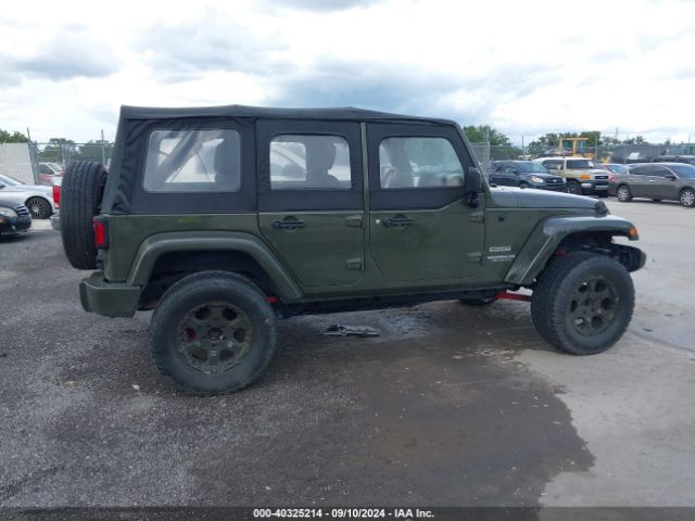 1C4BJWDG2FL773933 Jeep Wrangler Unlimited Sport