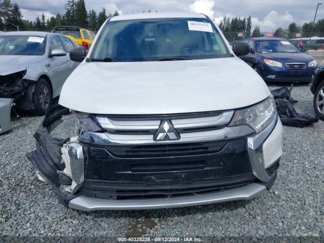 JA4AZ2A37HZ017877 Mitsubishi Outlander Es
