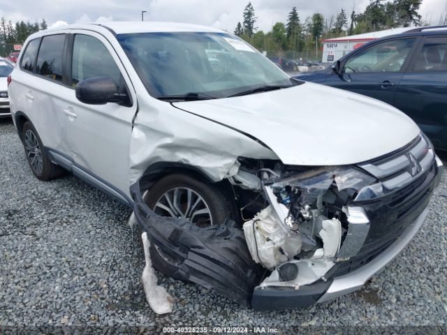 JA4AZ2A37HZ017877 Mitsubishi Outlander Es