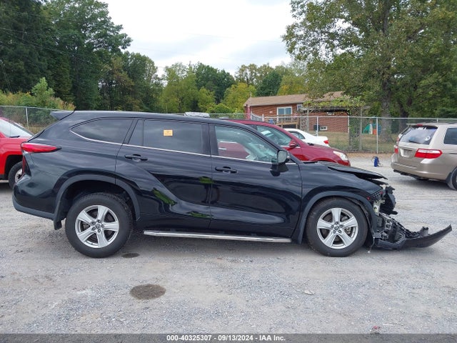 5TDBZRBHXMS549763 Toyota Highlander Le