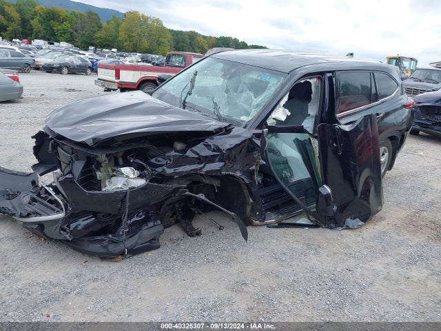 5TDBZRBHXMS549763 Toyota Highlander Le