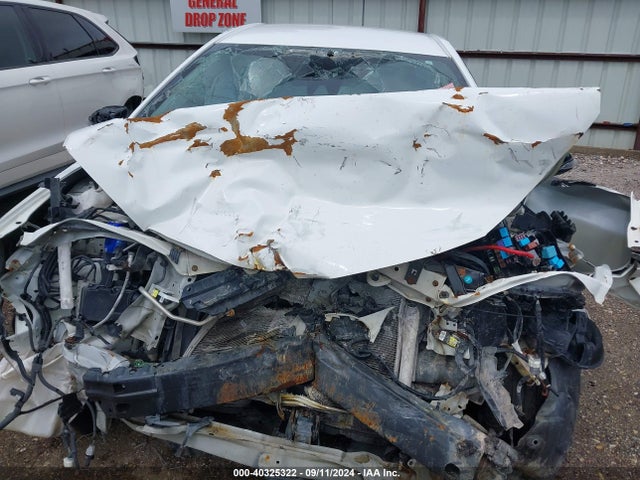 Toyota COROLLA SE 2018 5YFBURHE7JP839393 Image 10