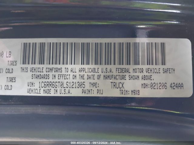 1C6RR6GT0LS121305 RAM 1500 Classic Warlock Quad Cab 4x2 6'4 Box