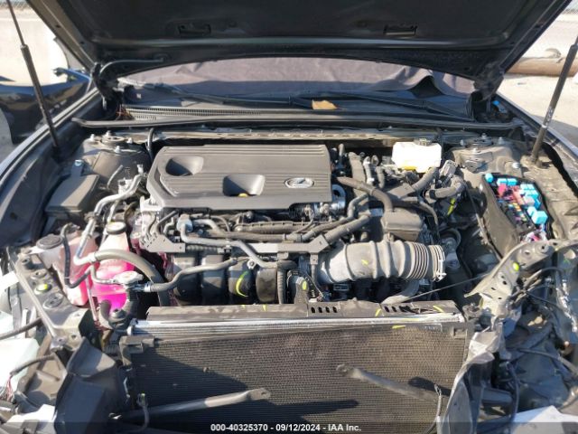 58ADA1C18PU035286 Lexus ES 300H