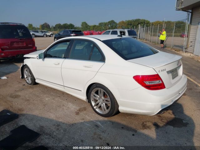 WDDGF8AB2EA954106 Mercedes-Benz C 300 Luxury 4matic/sport 4matic
