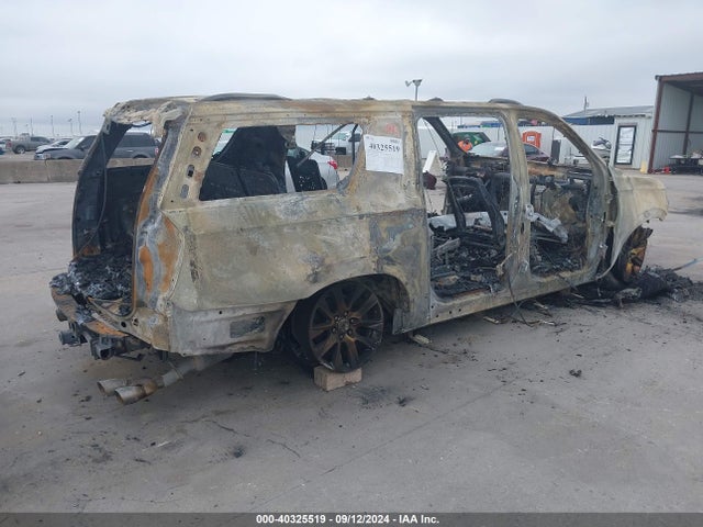 Chevrolet Suburban 4wd Premier 2021 1GNSKFKD5MR280366 Image 4